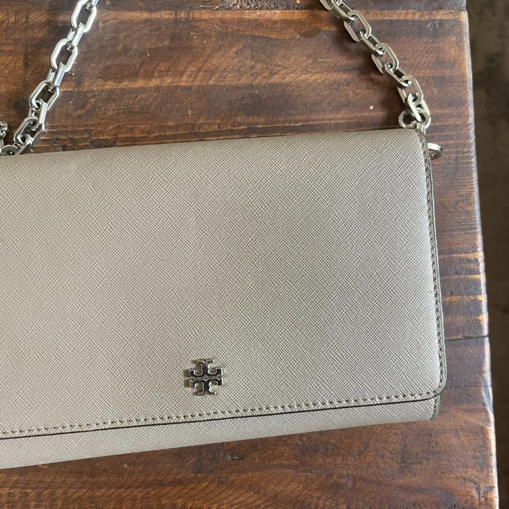 Tory Burch Chain Wallet Cross Body - Gray
